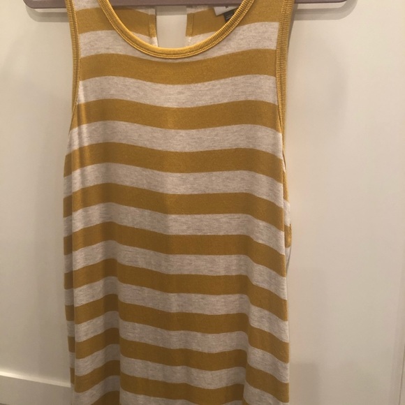 Cabi Liner Tank- Stripes Oversized-Summer Staple-Sz Medium Casual Layer - Picture 12 of 12